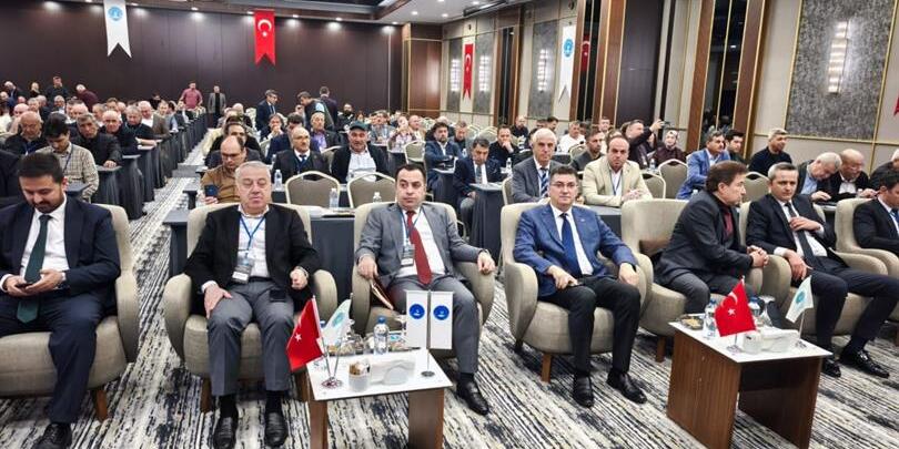 Tekirdağ İl Tarım ve Orman Müdürü Aksoy, Süt Üreticilerinin Yıl Sonu Toplantısında