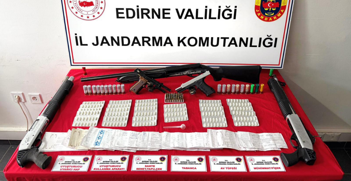 Edirne Uzunköprü’de Tefecilik Operasyonu: Milyonluk Senetler Ele Geçirildi, 4 Kişi Tutuklandı