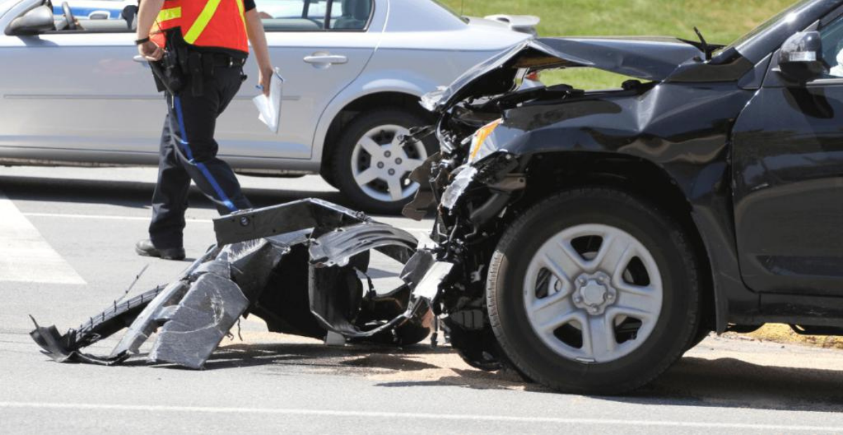 Ehliyetsiz Sürücüye Emsal Karar! Aracına Çarpan Zararı Ödemek Zorunda