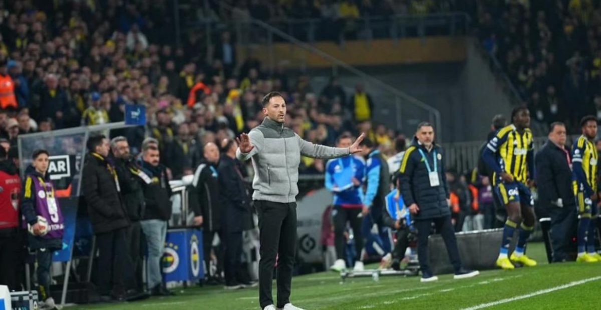 Fenerbahçe’ye Sert Eleştiriler: “Şampiyonluk Böyle Kaçar!”