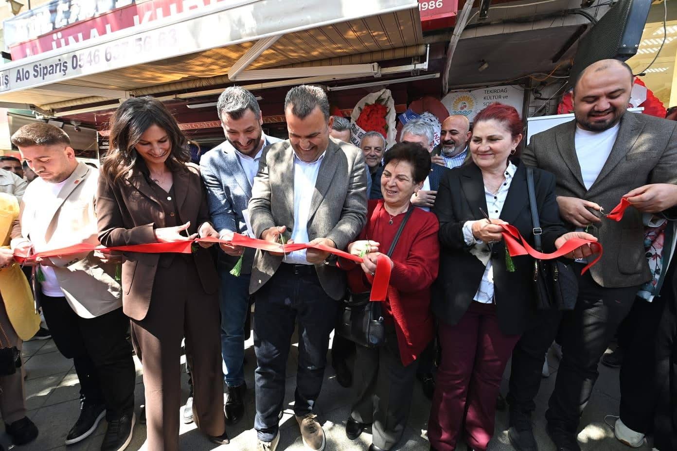 Tekirdağ Kültür ve Sosyal Dayanışma Derneği Törenle Açıldı