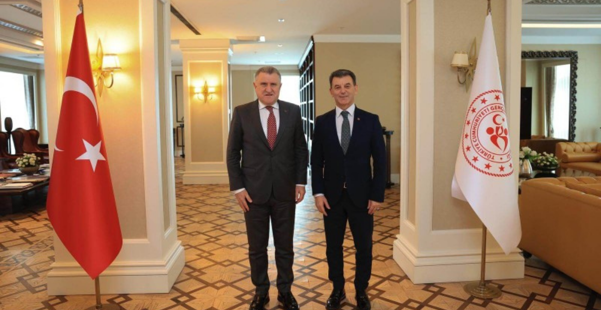 Tekirdağ Kapaklı’ya Şehir Stadı Geliyor! Ankara’daki Kritik Görüşmeden Müjde Çıktı